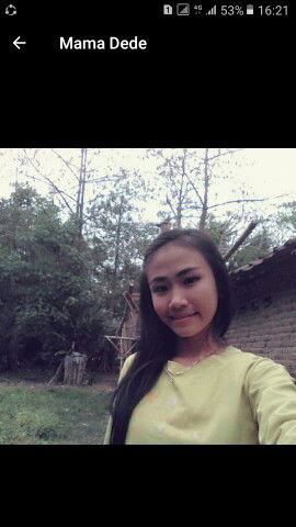 Desy novita sari profile icon