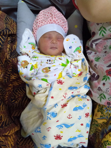 menemani istri saat melahirkan