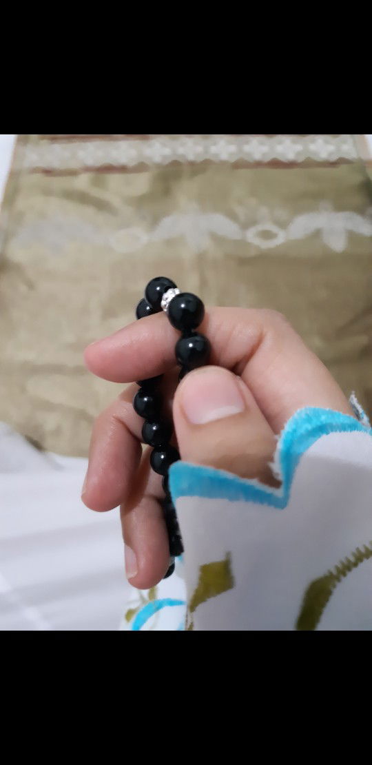 trianawulan01 profile icon