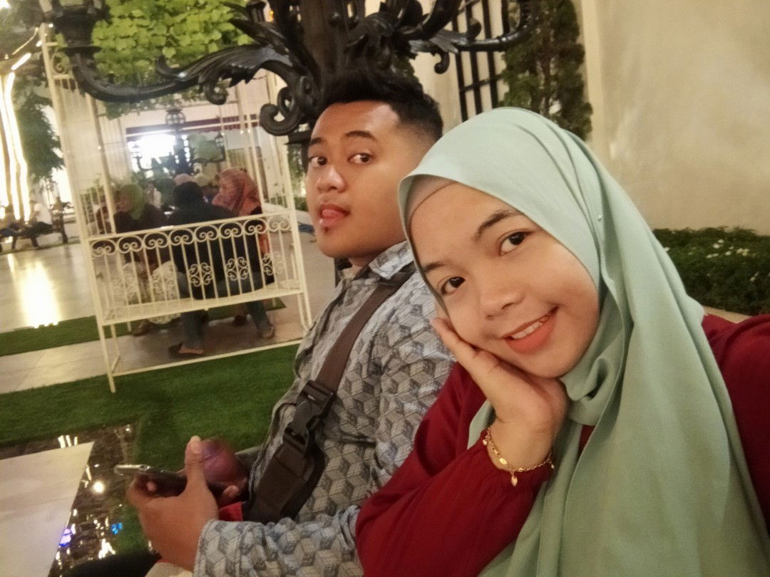 winda listyaningrum profile icon