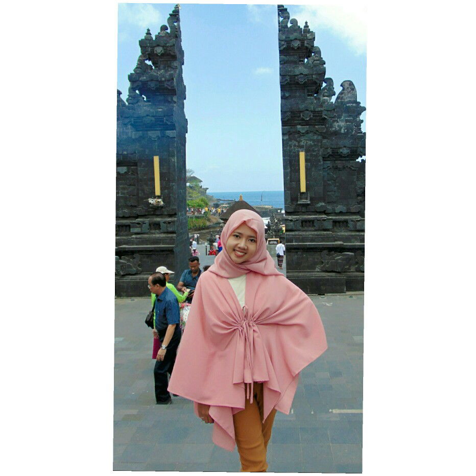 Indah Safitroh profile icon