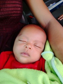 ลูกขี้มีจมูกเลือดปน