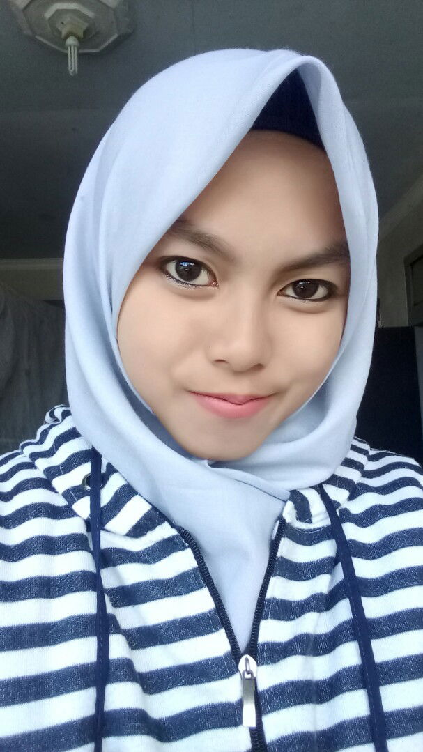 Devi Yuliasari profile icon