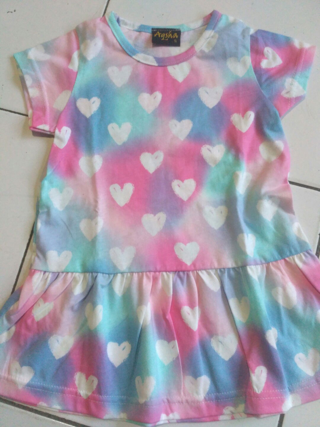 dijual ni baju anak usia 1 tahun