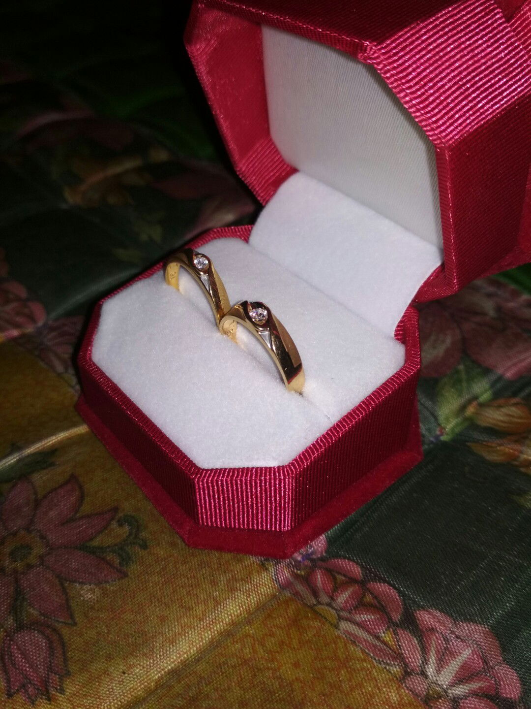 ranti utami dewi profile icon