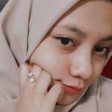 Lucy Febriani profile icon