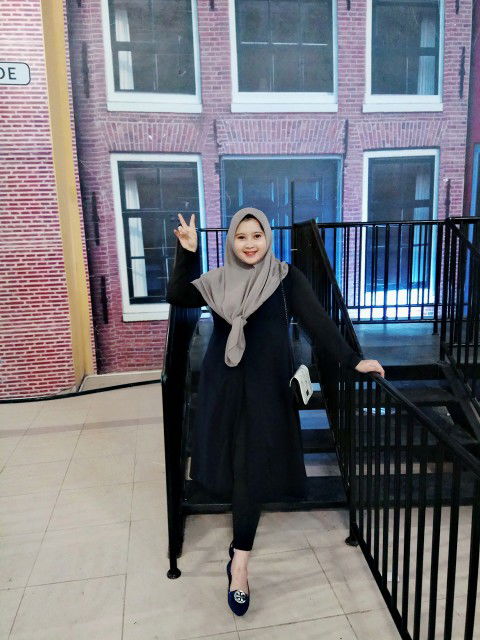 sherly A profile icon