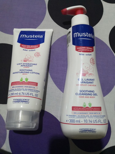 Mustela