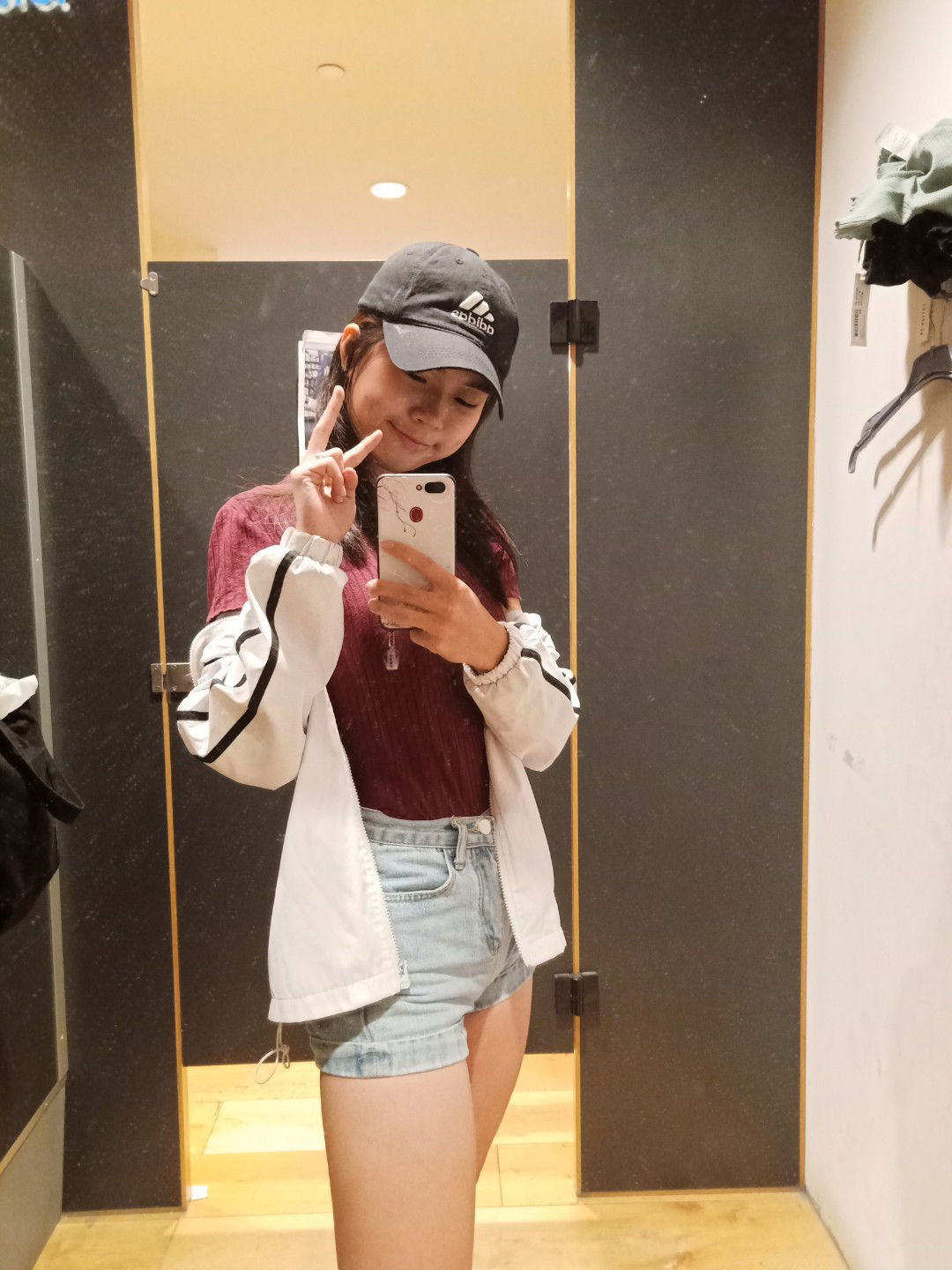 Chu-Yu Tan profile icon