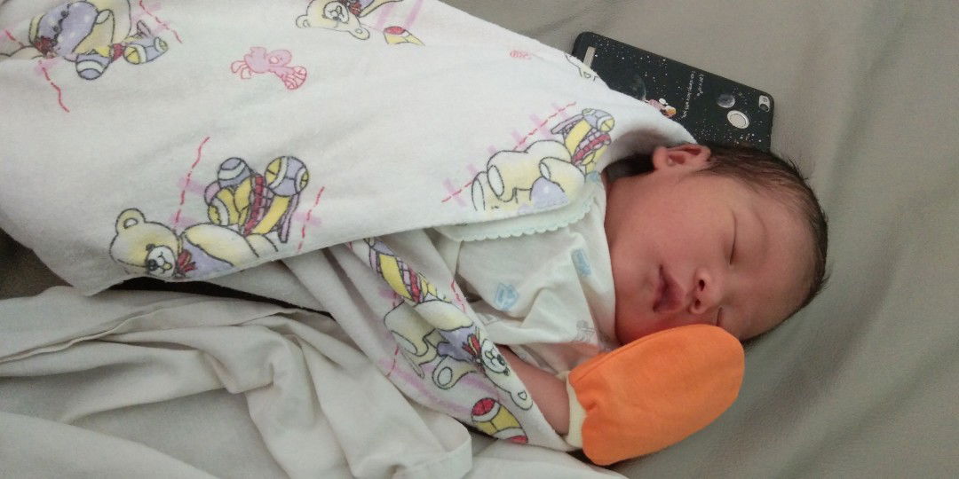 suami gak boleh nemenin persalinan