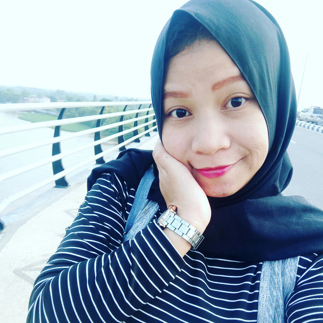 Putri Alexander profile icon