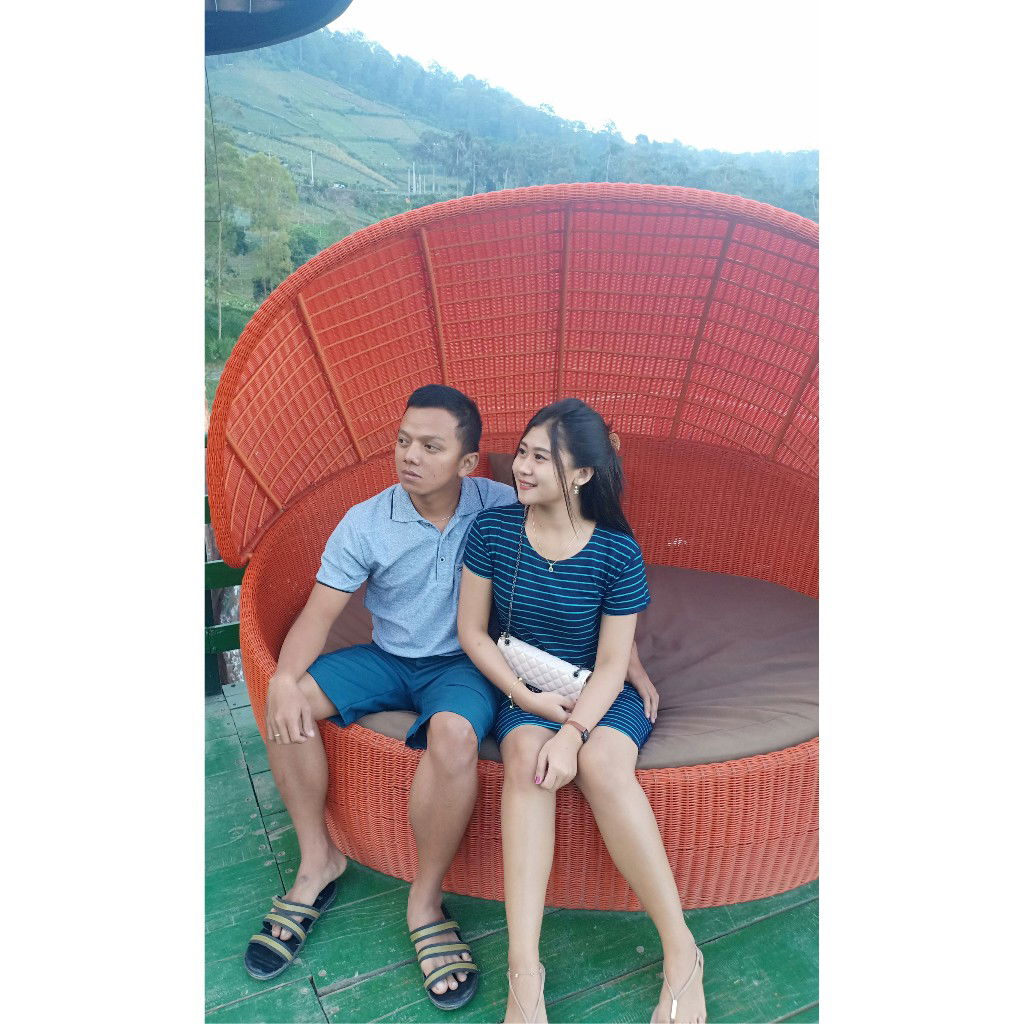 Lussy Akbara profile icon