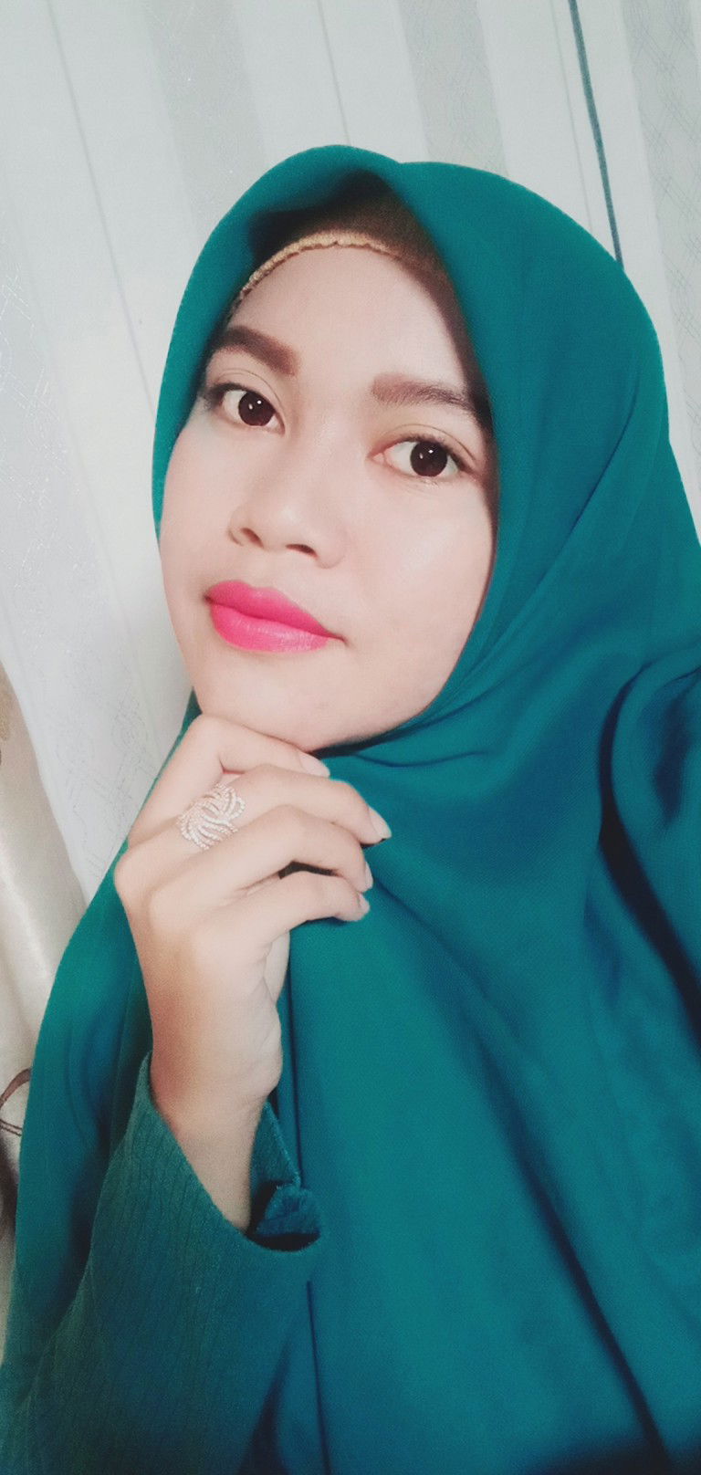 Tati Nurhayati profile icon