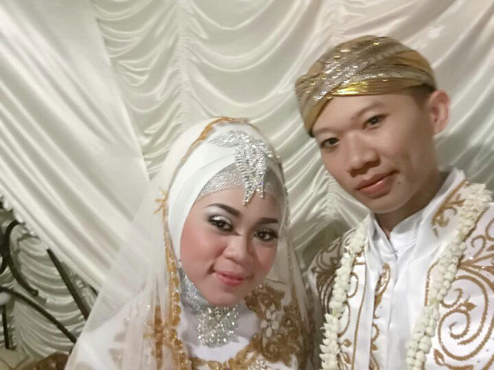 agustini suharyanti profile icon