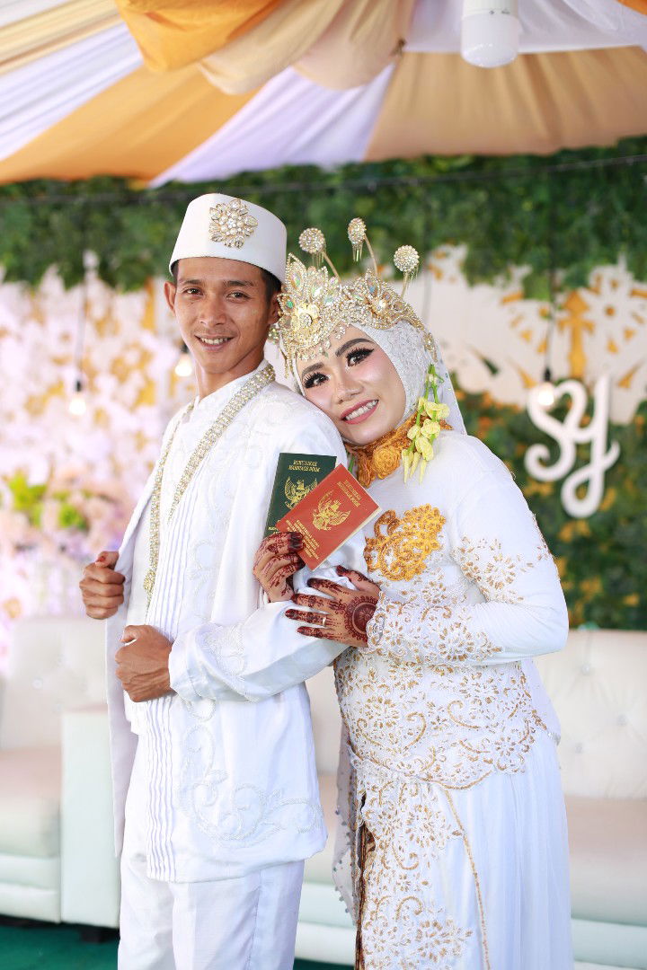 Yeniie Rofiqoh profile icon