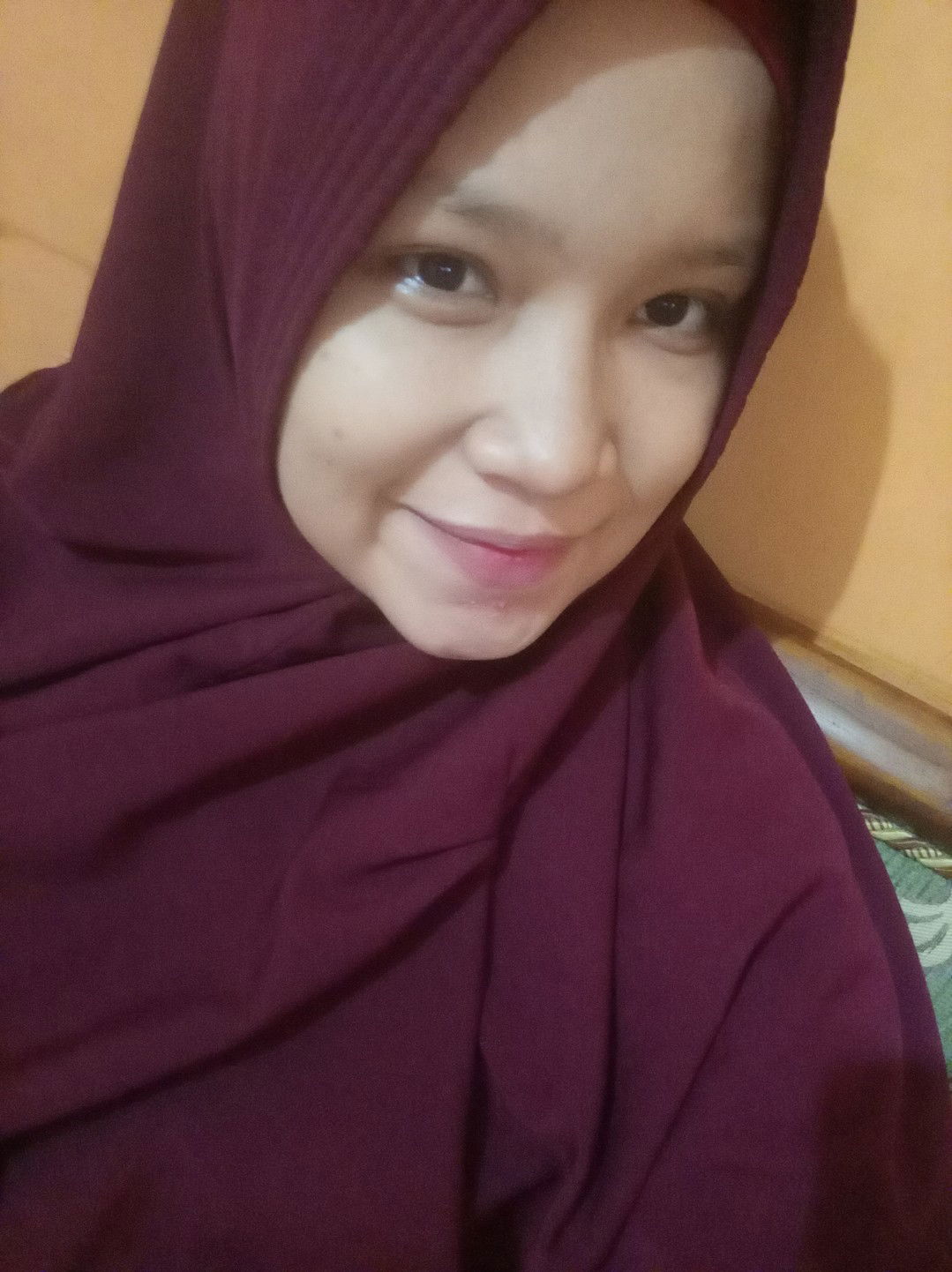 Ana cyntia profile icon