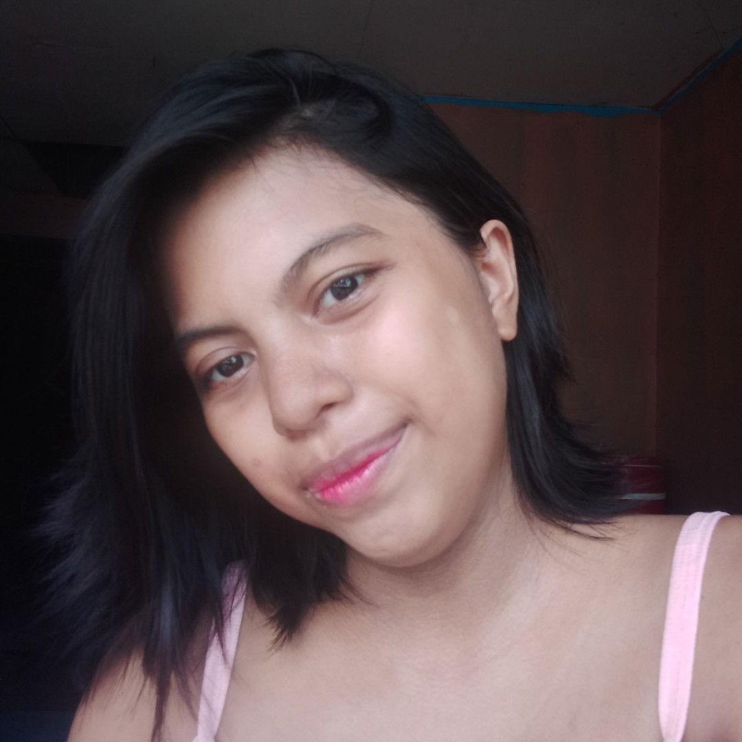 Yumi Onasitram profile icon