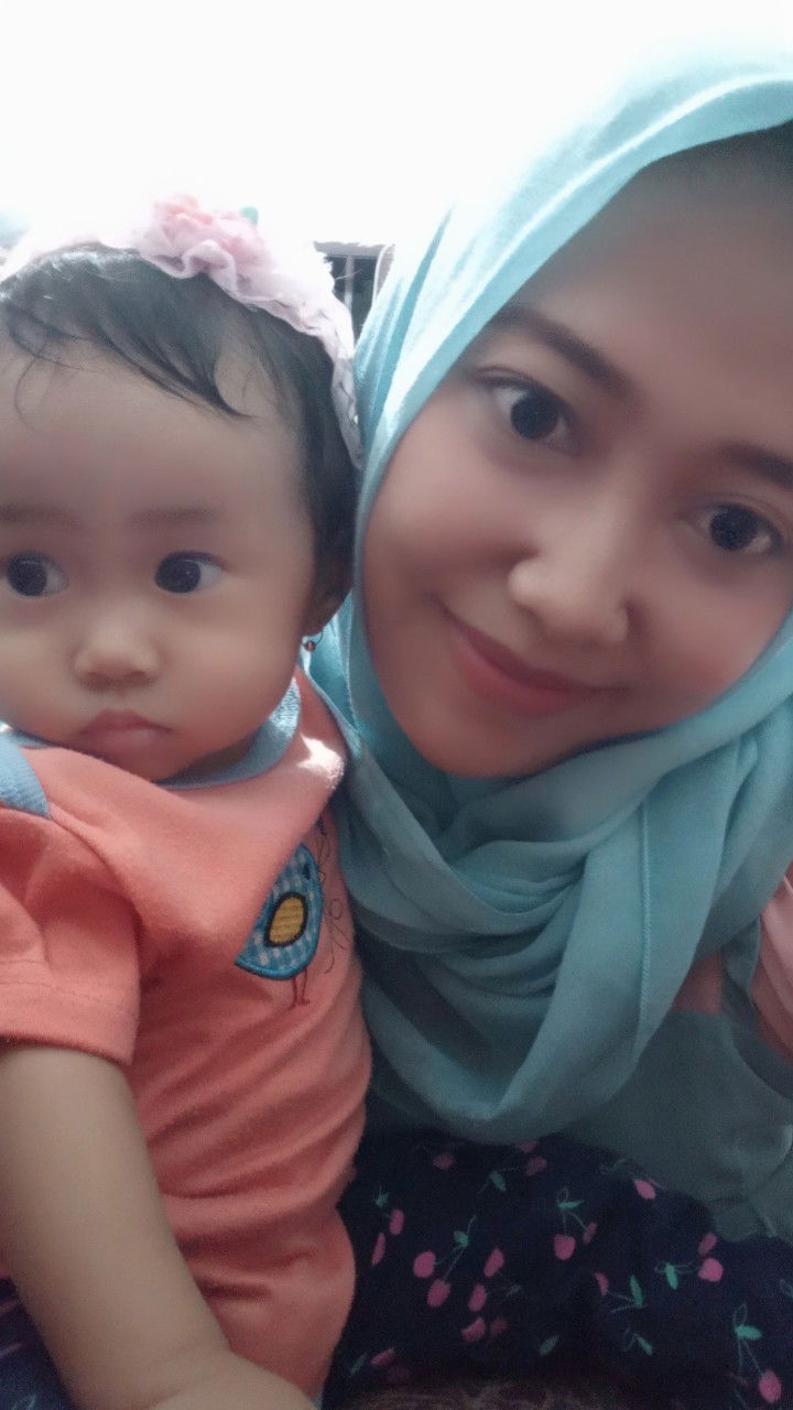 Ratna Efhany profile icon