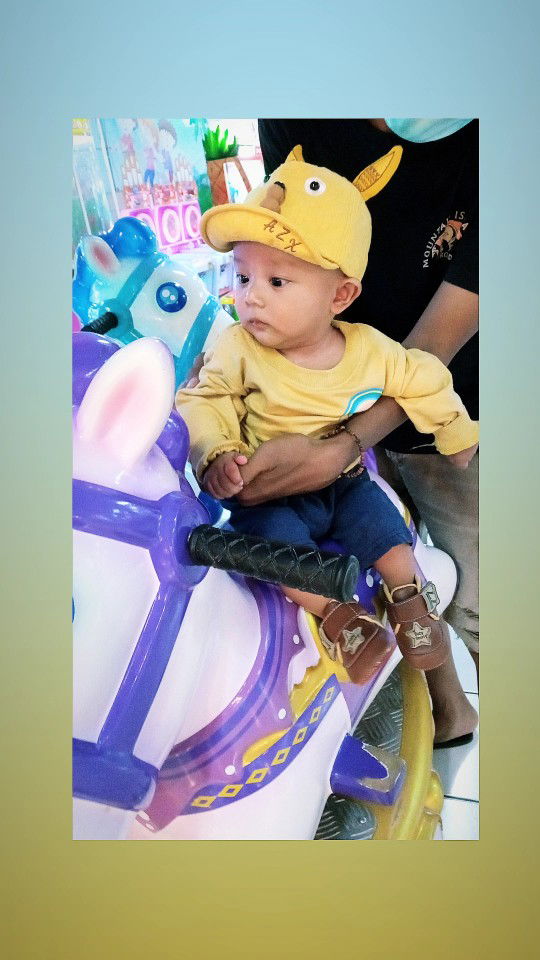 Febri Fitriyanti profile icon