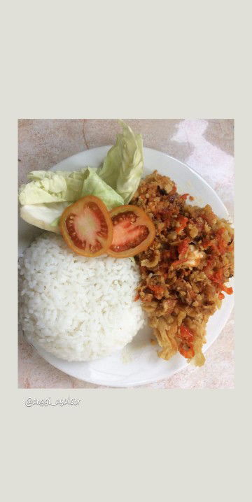 nafsu makan kurang,liat nasi banyak eneuk