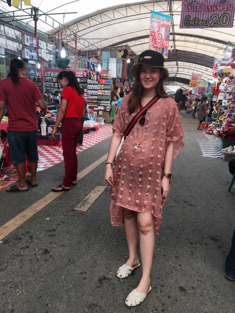 อุ้ม บุญ profile icon