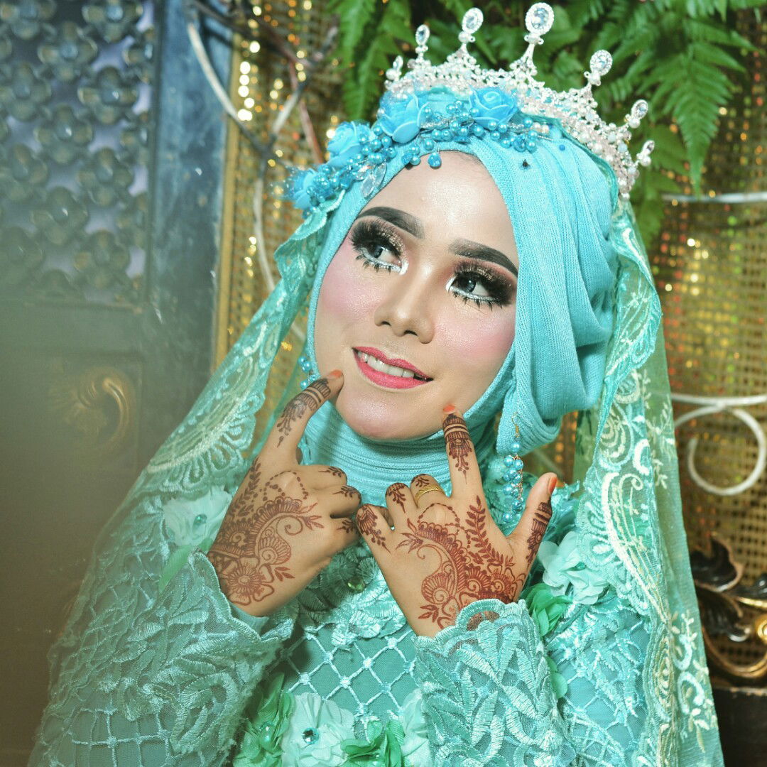 Tri Setiani profile icon