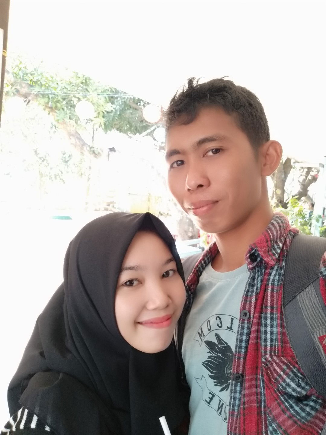 Idar Wahyuni profile icon