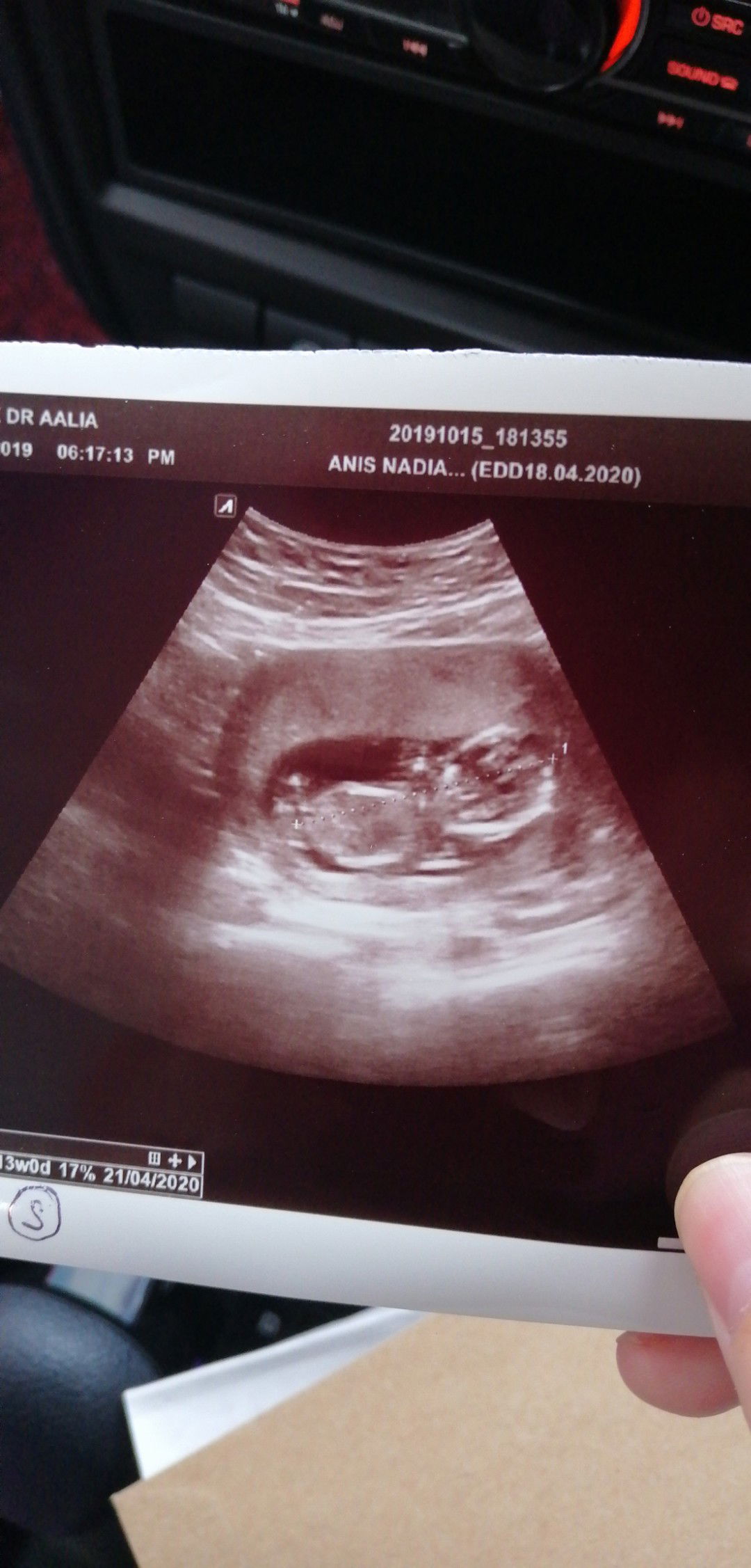 Anis Nadia Binti Ahmad Shukri profile icon