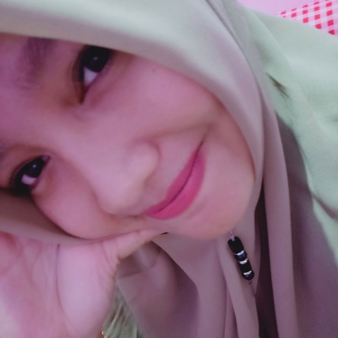 Wulan Pratiwi profile icon