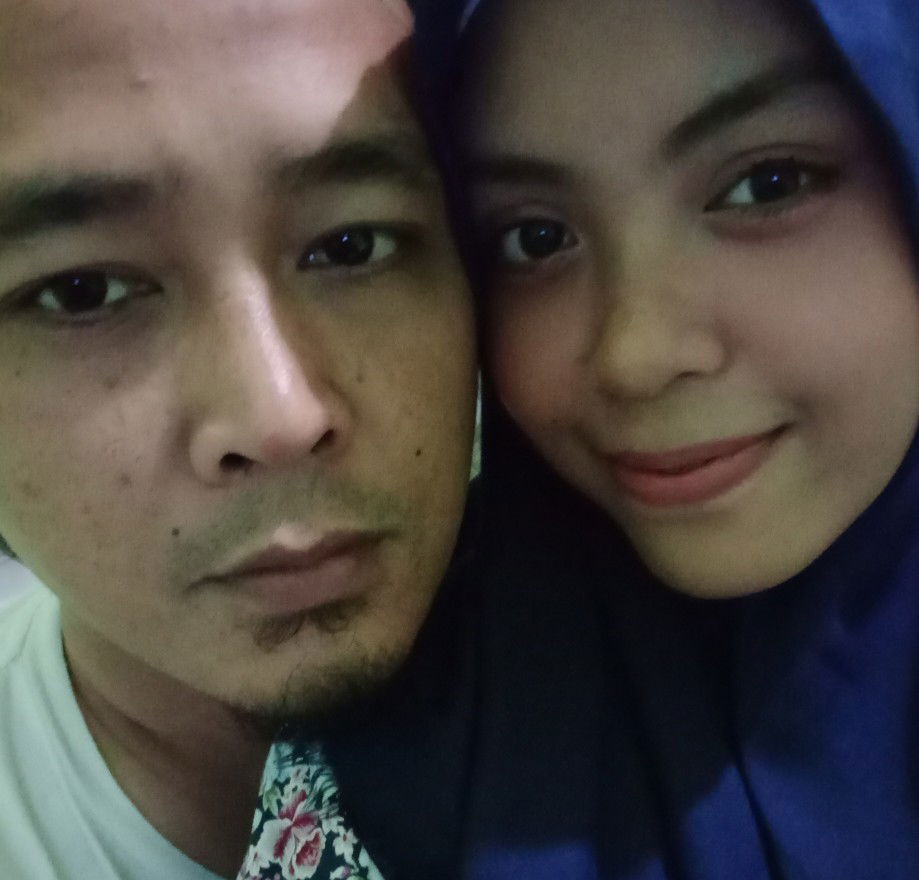 Silvia Dewi profile icon