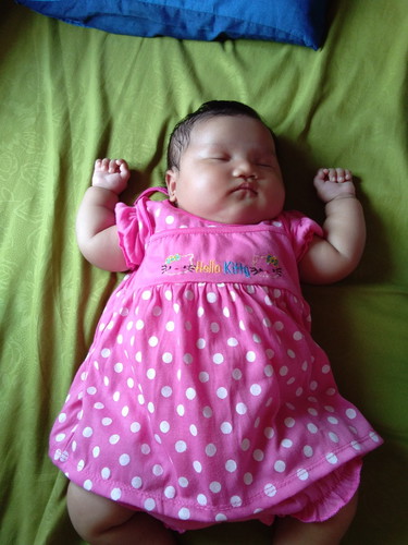 hay bunda namaku Qiana,aku baru brumur 1bln 13hari