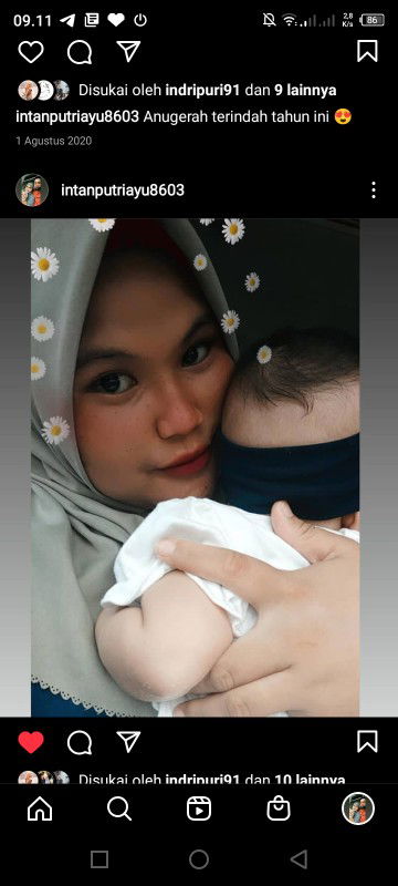 intan putri ayu profile icon