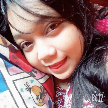 yeni mina profile icon