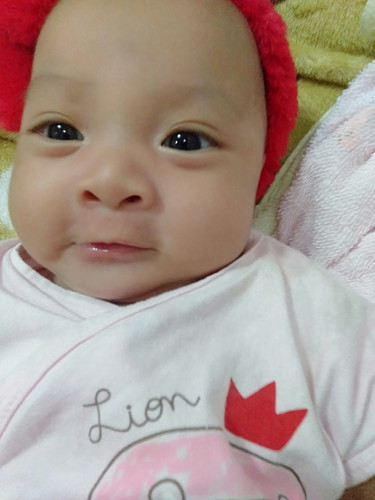 น้องไม่อึ