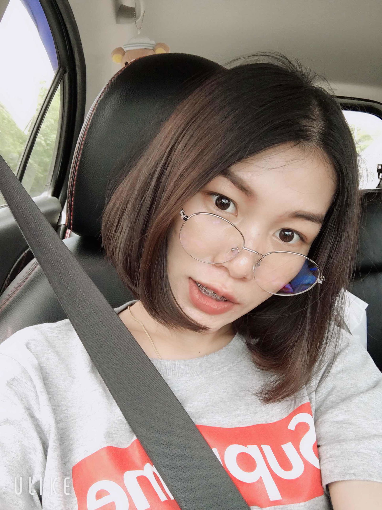 รักชนก profile icon