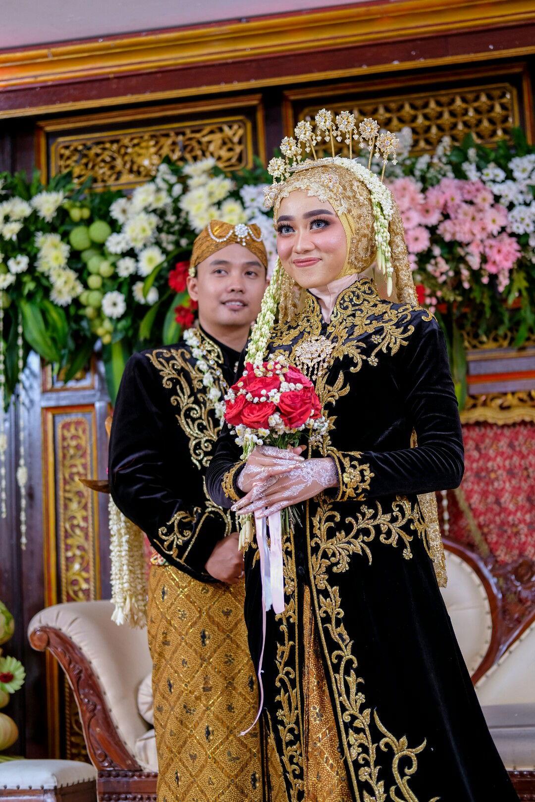 RR  Vianita Nurli Pangesti profile icon