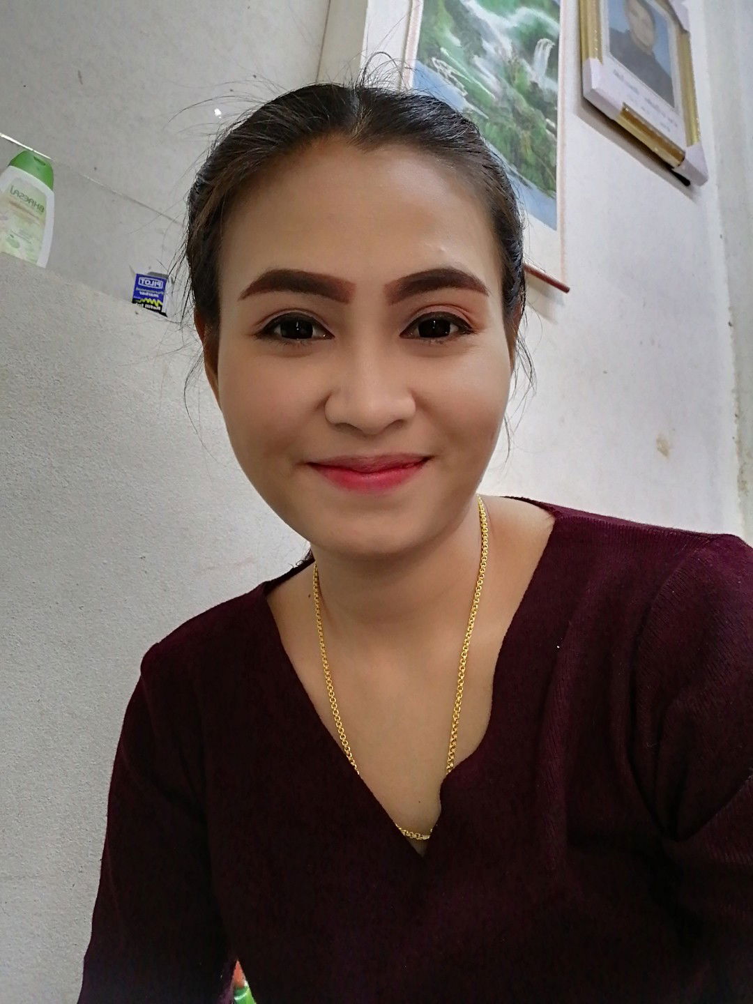 Momay Sanyachot profile icon