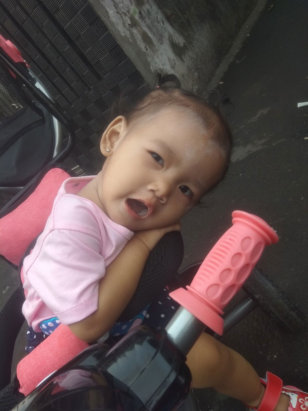 ria nandayani profile icon