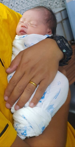 แอบส่องดูพี่ๆน้องๆในกลุ่มตั้งนาน