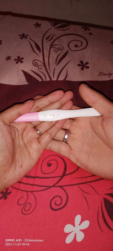 adis triyani profile icon