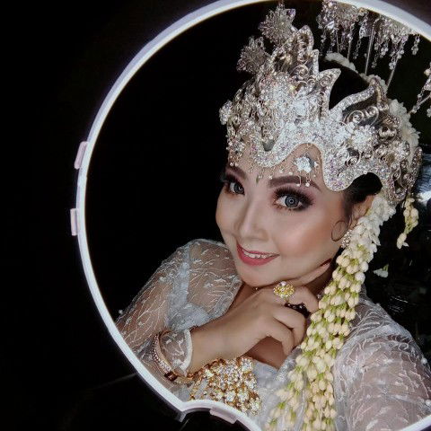 Mely Hadyastuti profile icon