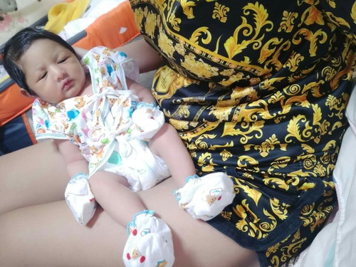 ลูกชายผมเกิดมา14วันแล้วไม่ค่อยถ่ายผายลมบ่อยมาก