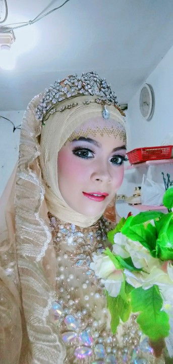 Rahma Wati profile icon