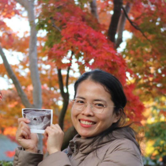 Chri Girsang profile icon