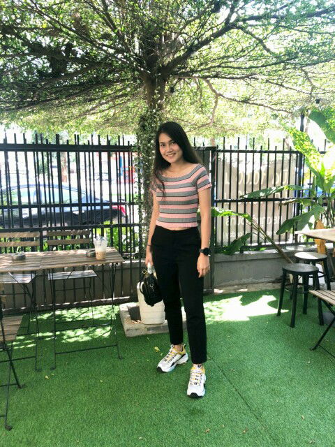 praweena simpol profile icon