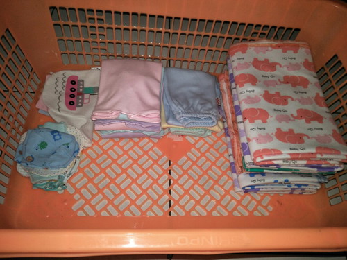 Alhmdlillah, uda bisa nyicil segini buat persiapan dede 16 juni nanti. Pelan2 ya de,, doain ayah byk rejekinya ?