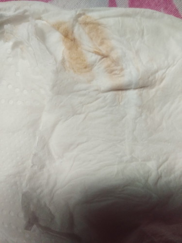 Curios na kinakabahan