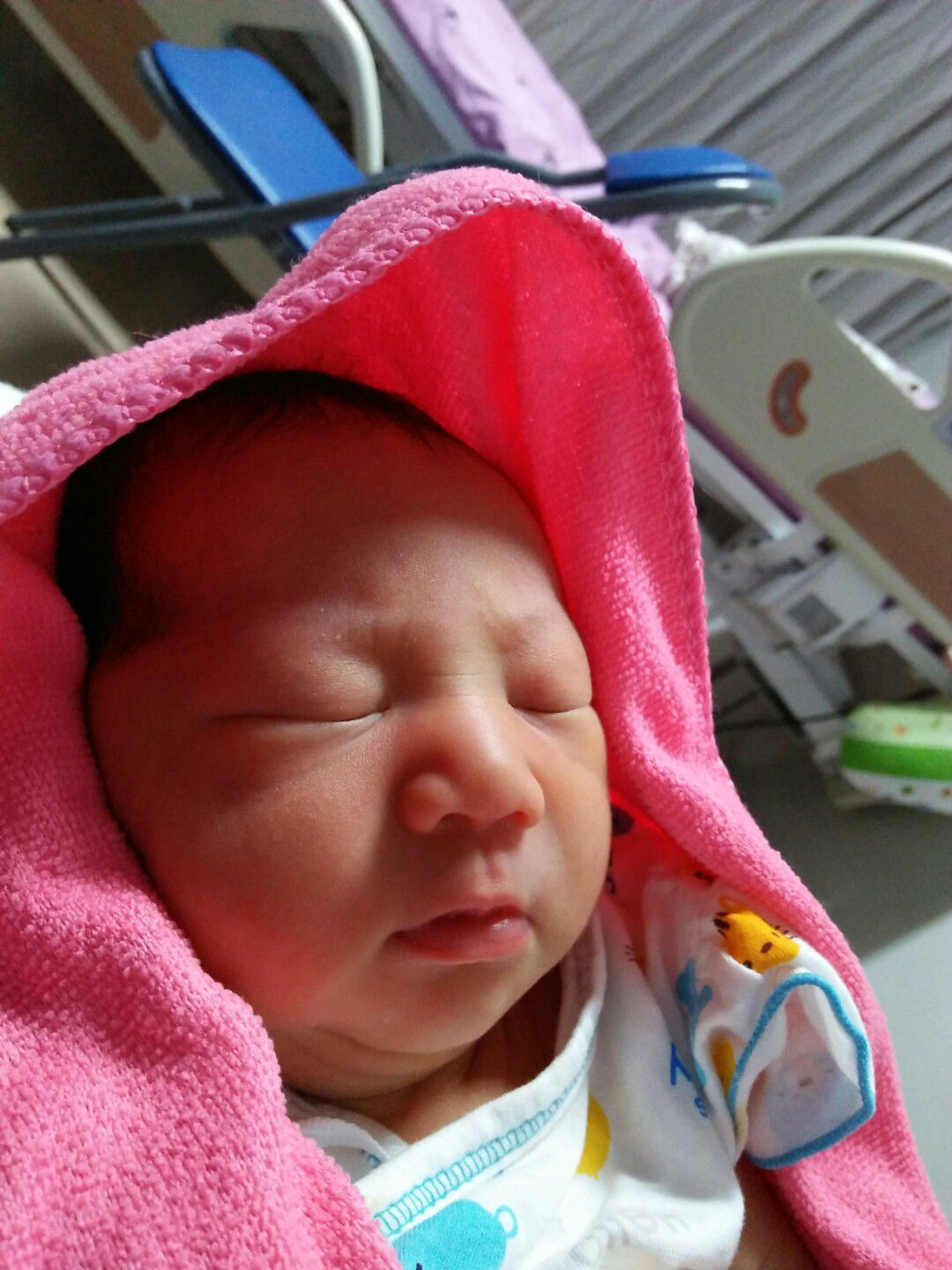 คลอดน้อง37w1d