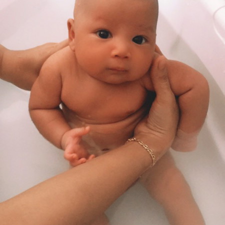 ชอบเล่นน้ำ