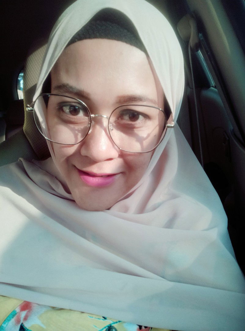 Dewi Ayoe profile icon